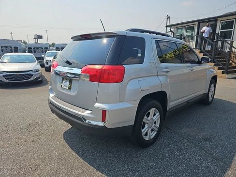 Used 2016 GMC Terrain SLE FWD image 8
