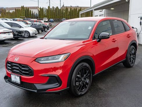 Certified 2026 Honda HR-V Sport image 6