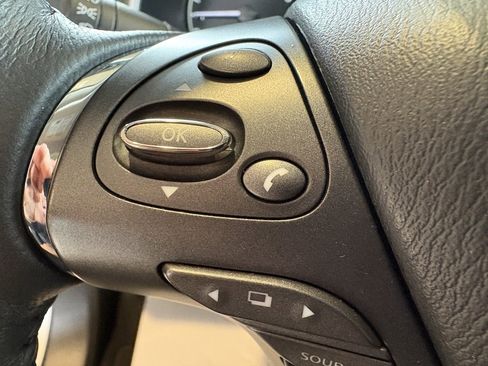 Used 2023 Nissan Murano SL w/ SL Moonroof Package image 13