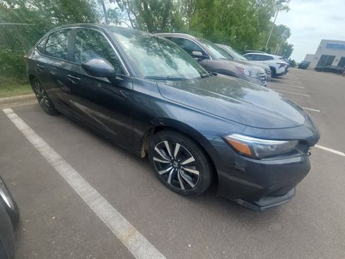 Used 2024 Honda Civic EX image 3