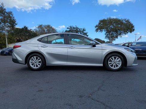 New 2026 Toyota Camry LE image 3
