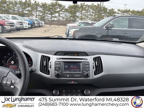 Used 2015 Kia Sportage LX image 30