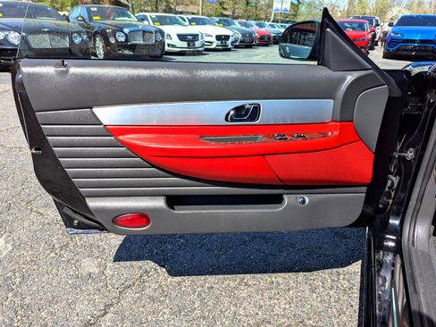 Used 2002 Ford Thunderbird image 15