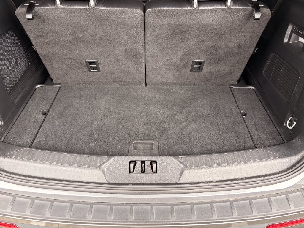 Used 2023 Ford Explorer ST w/ Equipment Group 401A AWD/4WD image 13