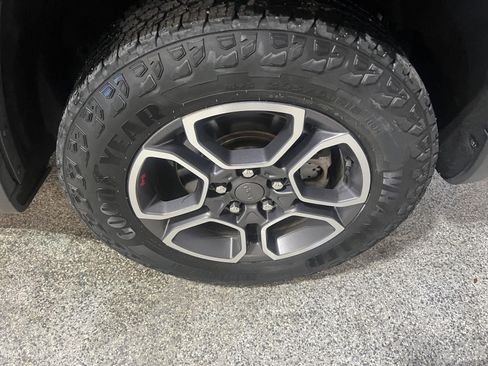 Used 2022 Jeep Grand Cherokee Trailhawk AWD/4WD image 29