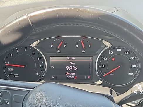 Used 2020 Chevrolet Equinox LT AWD/4WD image 22