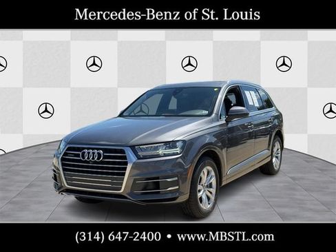 Used 2019 Audi Q7 3.0T Premium Plus w/ Premium Plus Package AWD/4WD image 8