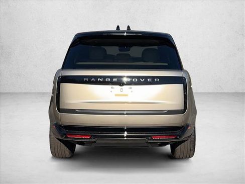 New 2025 Land Rover Range Rover SE image 6
