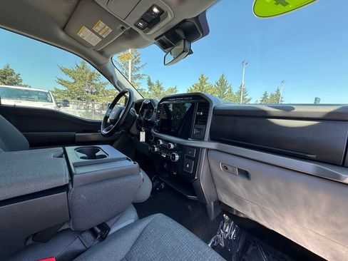 Used 2024 Ford F150 XLT AWD/4WD image 39