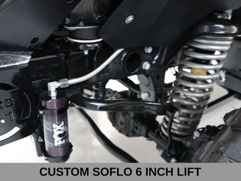 Used 2025 Jeep Wrangler Unlimited Sport AWD/4WD image 16