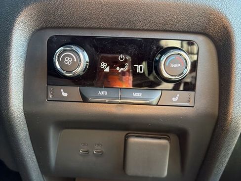 New 2026 Chevrolet Traverse RS AWD/4WD image 29