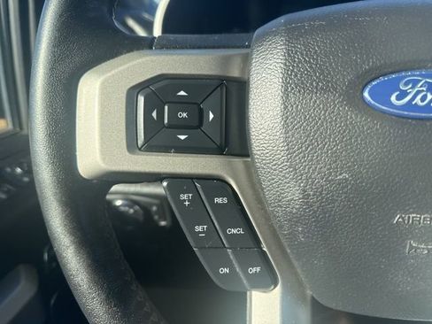 Used 2019 Ford F150 Lariat w/ Equipment Group 502A Luxury image 22