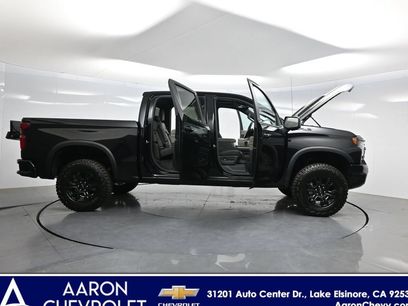New 2026 Chevrolet Silverado 1500 ZR2 w/ LPO, Dark Essentials Package