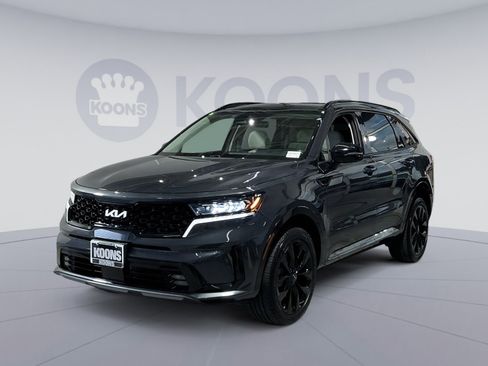 Used 2023 Kia Sorento SX AWD/4WD image 1