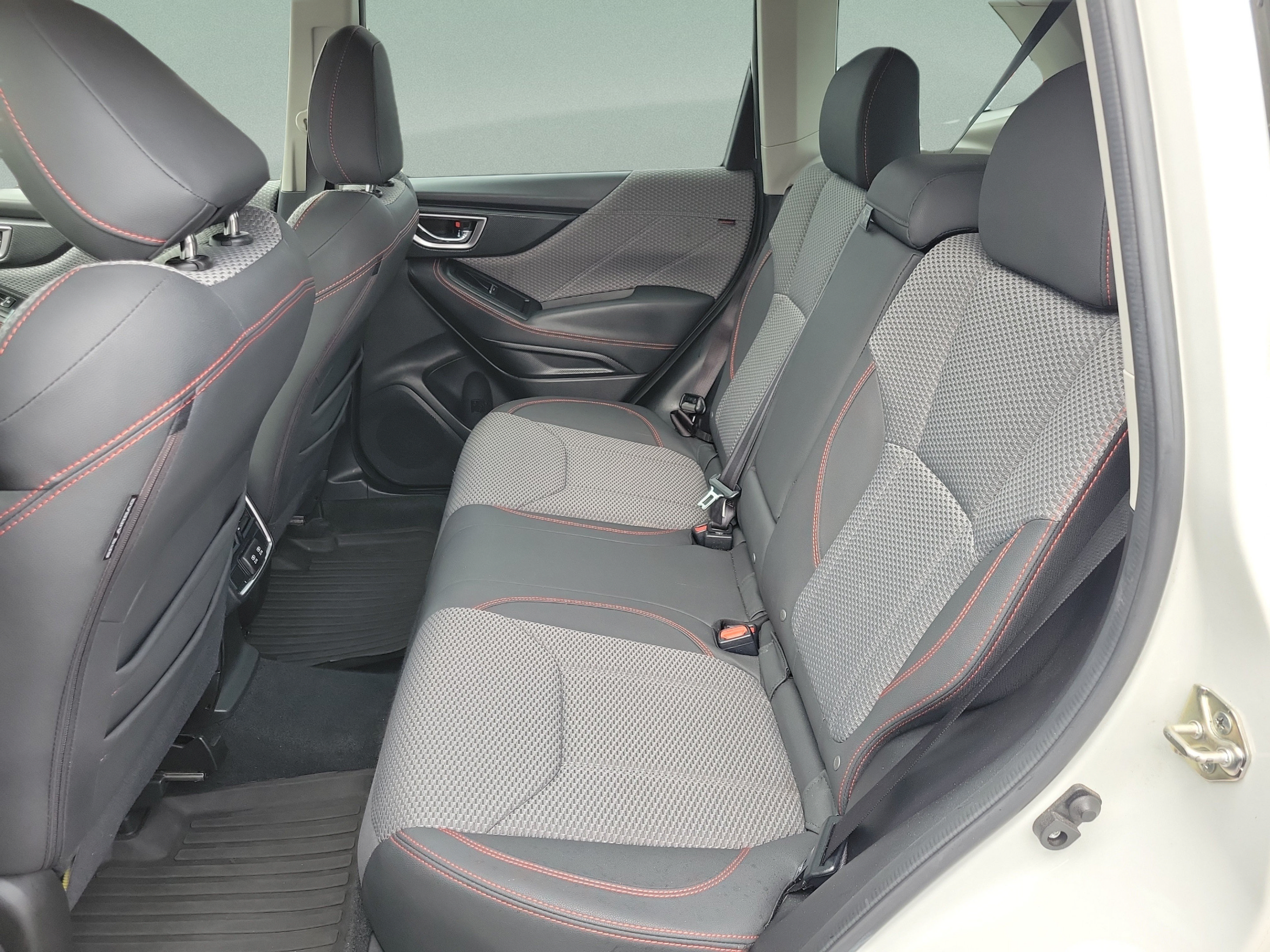 Used 2020 Subaru Forester Sport AWD/4WD image 11