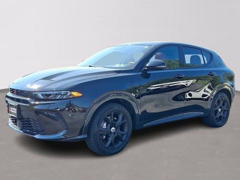 Used 2024 Dodge Hornet R/T Plus w/ R/T Blacktop Package AWD/4WD image 3