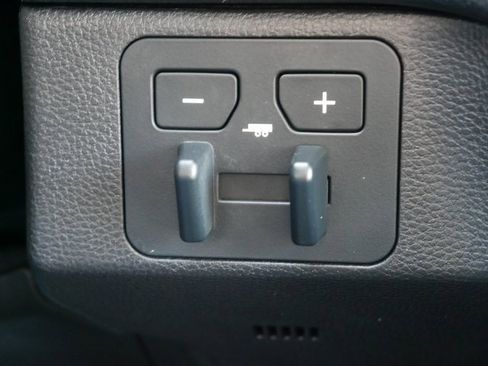 Used 2024 Toyota Tundra SR5 w/ SR5 Convenience Package image 22