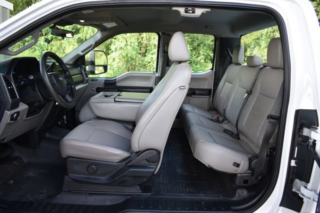 Used 2020 Ford F250 XL w/ Power Equipment Group RWD image 20