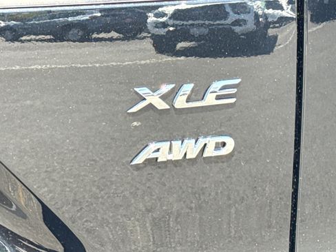 New 2026 Toyota Corolla Cross XLE image 9