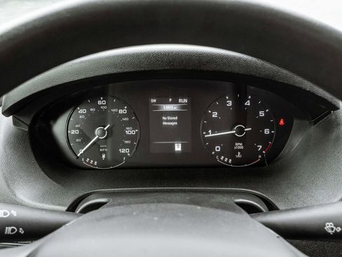 Used 2023 RAM ProMaster 2500 FWD image 12