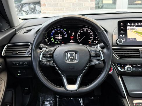 Used 2021 Honda Accord Touring image 28