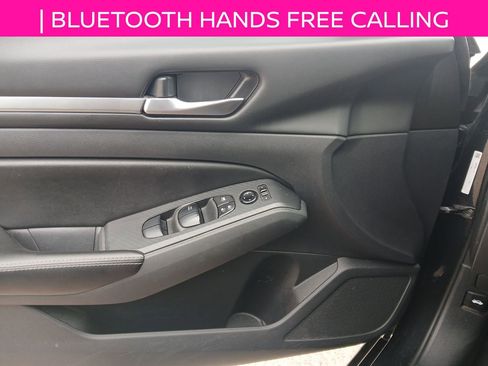 Used 2022 Nissan Altima 2.5 SV image 11