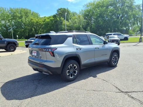 New 2026 Chevrolet Equinox ACTIV w/ Convenience Package III AWD/4WD image 3