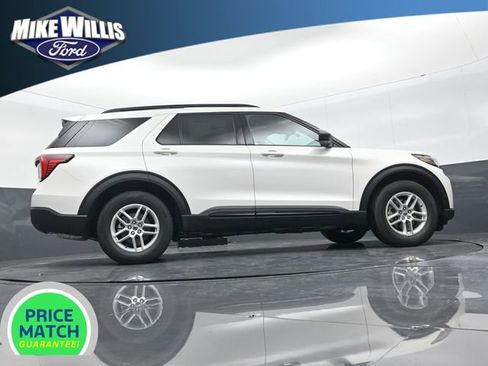 New 2026 Ford Explorer Active image 24