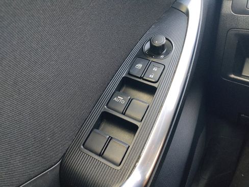 Used 2014 MAZDA CX-5 Sport w/ Bluetooth Audio Package FWD image 27