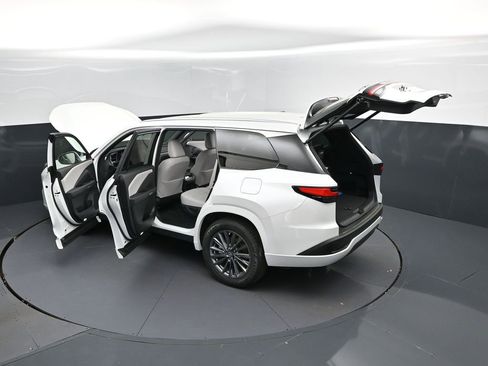 New 2026 Lexus TX 350 AWD image 50