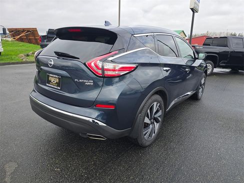 Used 2018 Nissan Murano Platinum image 3
