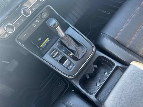Used 2025 Honda CR-V Sport Touring image 16