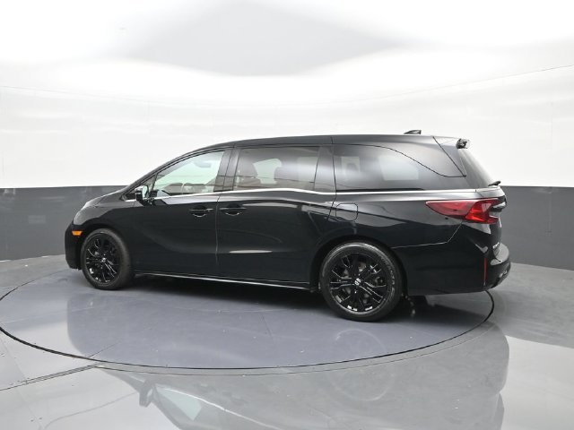 Certified 2025 Honda Odyssey Sport-L image 5