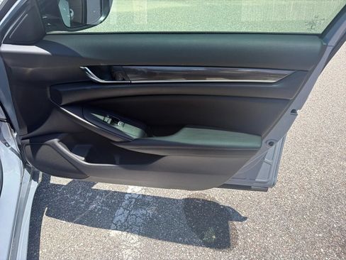 Used 2022 Honda Accord Sport image 21
