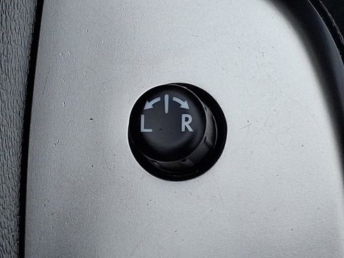 Used 2016 Subaru Impreza 2.0i Sport Limited image 25