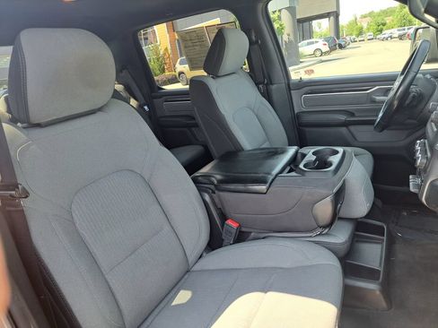 Used 2022 RAM 1500 Big Horn AWD/4WD image 31