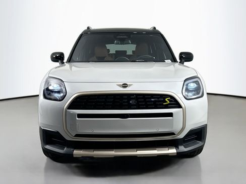 New 2025 MINI Cooper Countryman SE w/ Comfort Package Max image 2