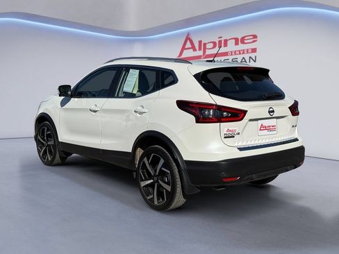 Used 2022 Nissan Rogue Sport SL AWD/4WD image 3
