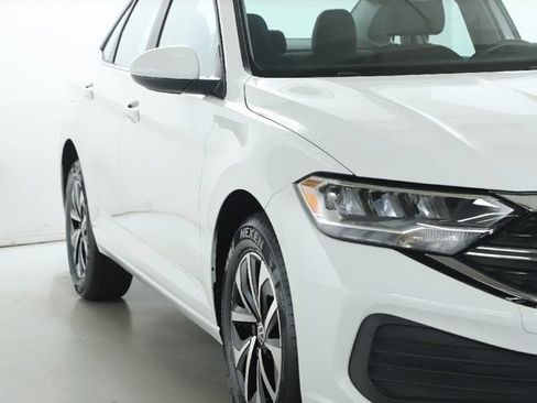 Certified 2024 Volkswagen Jetta S FWD image 8