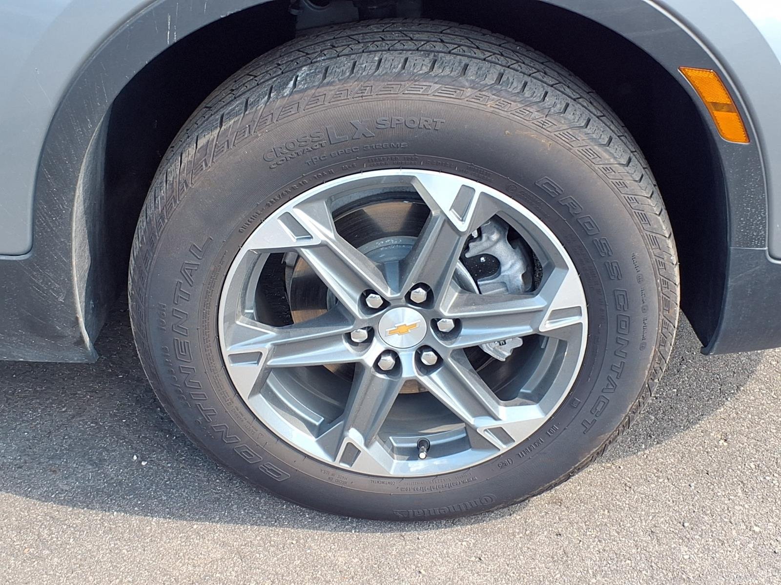 Used 2025 Chevrolet Blazer LT FWD image 26