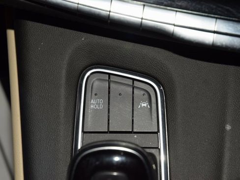 Used 2021 Cadillac Escalade Premium Luxury w/ Driver Assist Tech Package image 35