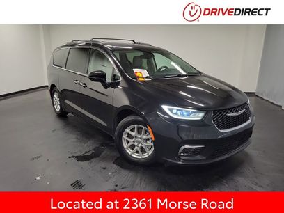 Used 2021 Chrysler Pacifica Touring-L