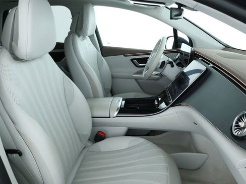Used 2023 Mercedes-Benz EQE 500 4MATIC SUV image 22