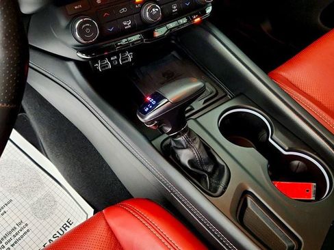 Used 2024 Dodge Durango SRT AWD/4WD image 18