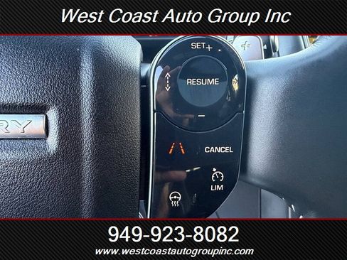 Used 2020 Land Rover Discovery HSE image 31