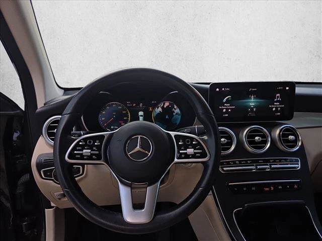 Used 2022 Mercedes-Benz GLC 300 image 17