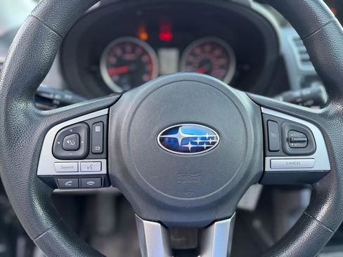 Used 2018 Subaru Forester 2.5i Premium w/ All-Weather Package image 24