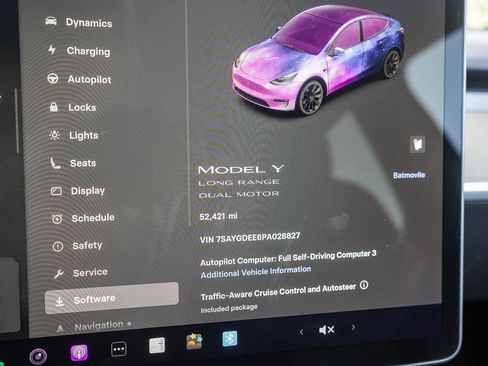 Used 2023 Tesla Model Y Long Range AWD/4WD image 22