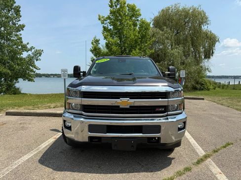 Used 2015 Chevrolet Silverado 2500 LTZ w/ LTZ Plus Package AWD/4WD image 2