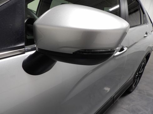 Used 2025 Mitsubishi Eclipse Cross SE AWD/4WD image 8